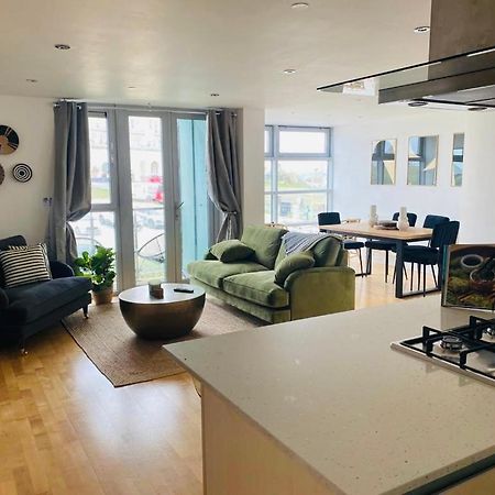 نيوكويي Zinc @ Fistral Beach, Newquay المظهر الخارجي الصورة