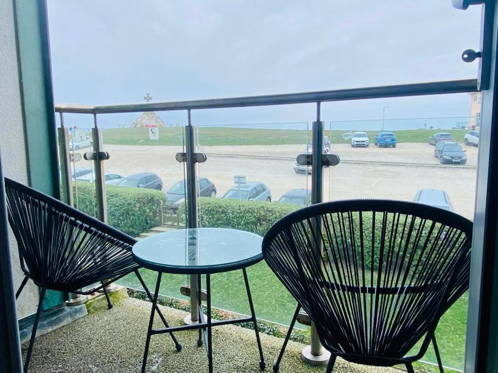 نيوكويي Zinc @ Fistral Beach, Newquay المظهر الخارجي الصورة
